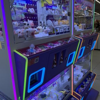 Teso Life - Crane game arcade. - Cosmetics & Beauty Supply Near Me - Houston, Texas Teso Life - Crane game arcade. - Cosmetics & Beauty Supply Near Me - Houston, Texas