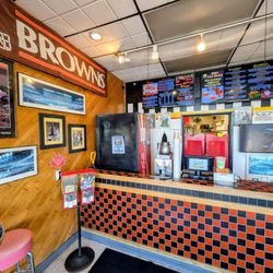 Kicker’s Pizza & More - Counter