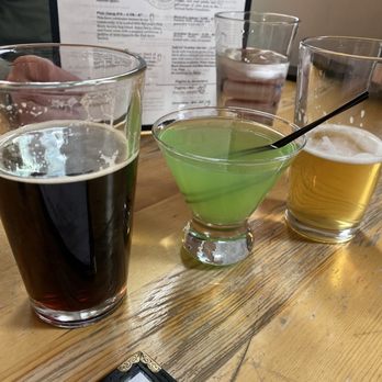Atwater Brewery GR - Atwater brown, Original Sin, Hey Diddle-Diddle - Breweries Near Me - Grand Rapids, Michigan