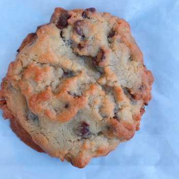 Hudsons Cookies - Chocolate chunk - Desserts Near Me - Irvine, California Hudsons Cookies - Chocolate chunk - Desserts Near Me - Irvine, California