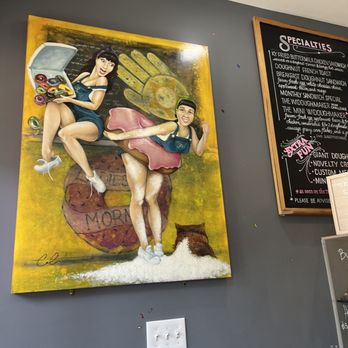 Hi-Five Doughnuts - Decor - Donuts Near Me - Louisville, Kentucky Hi-Five Doughnuts - Decor - Donuts Near Me - Louisville, Kentucky