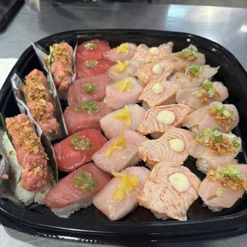 Sushi Rush - Sushi platter. - Sushi Bars Near Me - Los Angeles, California