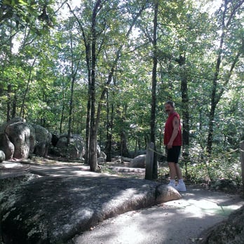 Elephant Rocks State Park - Parks Near Me - Belleview, Missouri