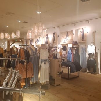 Free People - Women's Clothing Near Me - Arcadia, California