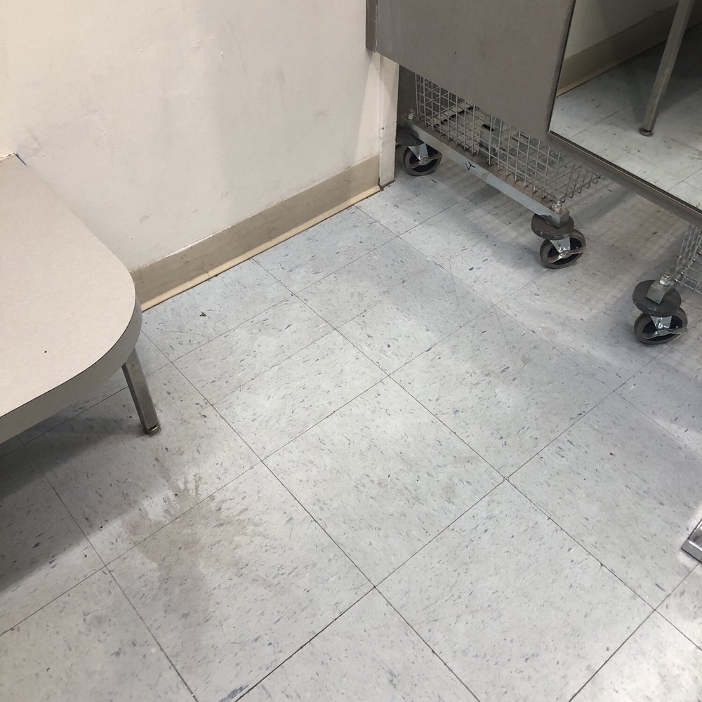 Macy's - floor of fitting room - Men's Clothing Near Me - Hialeah, Florida