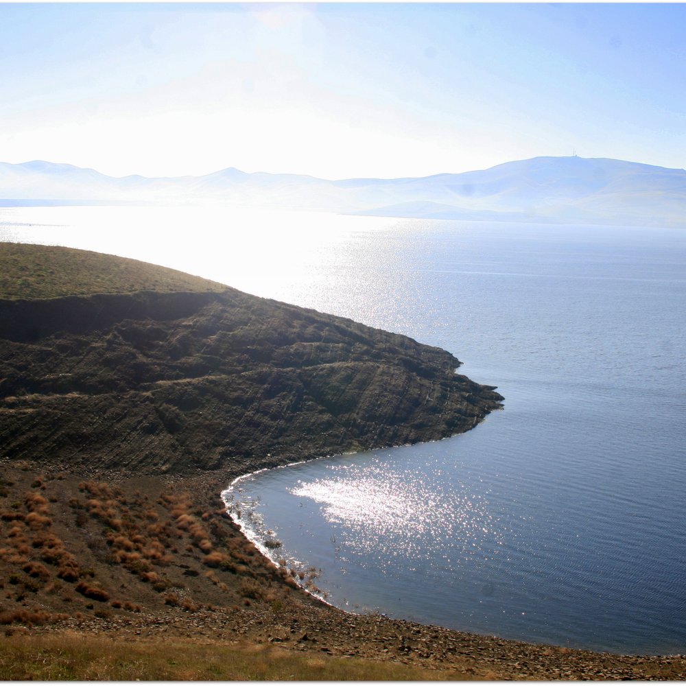 Romero Overlook Visitors Center - San Luis Reservoir in winter. - Landmarks & Historical Buildings Near Me - Gustine, California
