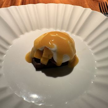 Lucien - Mango desert, w/ 70% chocolate & morita chili - Bars Near Me - La Jolla, California