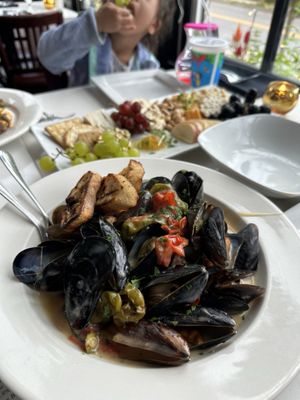 The Cricket Club by null