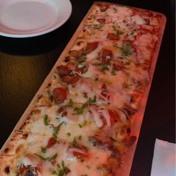 Dutch Freds - Margarita Flatbread - Cocktail Bars Near Me - New York, New York