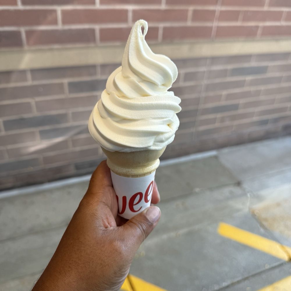 Ice dream cone Ice dream cone