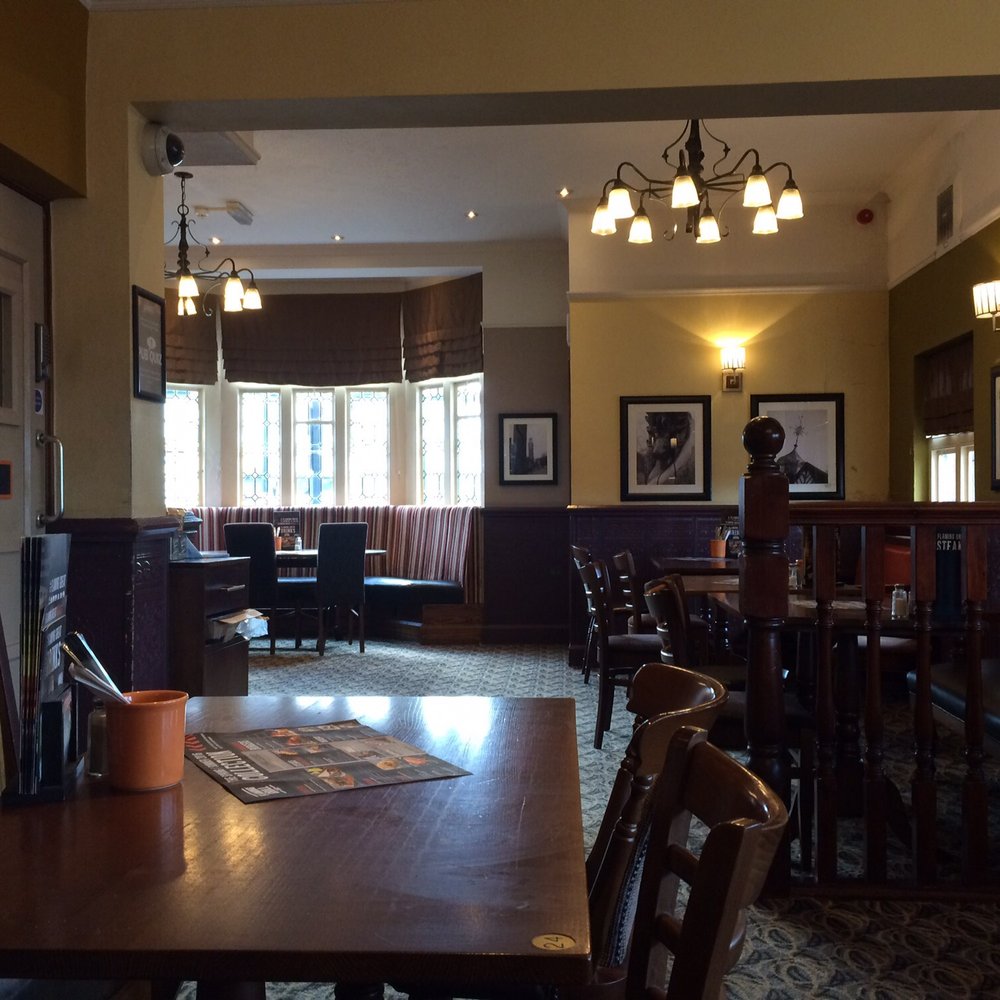 Beggars Bush - Pubs Near Me - Sutton Coldfield, XWM