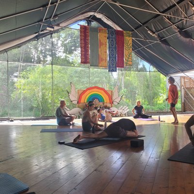 Kalani Oceanside Retreat Center by null