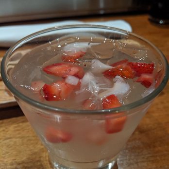 Shizen - Strawberry lychee sake sangria - Sushi Bars Near Me - San Francisco, California Shizen - Strawberry lychee sake sangria - Sushi Bars Near Me - San Francisco, California