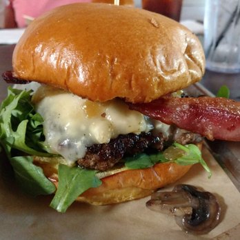 Burger Bench - Bench Burger! So good! - American Near Me - Escondido, California