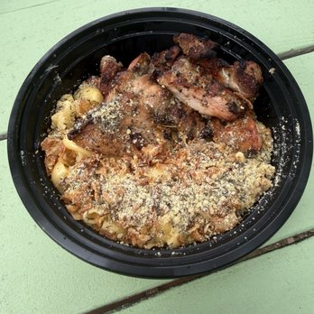 Mr. Pimento - Creamy Mac N Cheese + Jerk Chicken - Caribbean Near Me - Austin, Texas Mr. Pimento - Creamy Mac N Cheese + Jerk Chicken - Caribbean Near Me - Austin, Texas