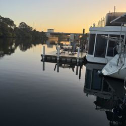 Cape Crossing Resort & Marina - Neighboring rental