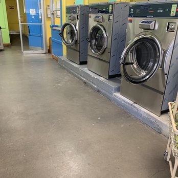 Jet Coin - 80lbs washers - Laundry Services Near Me - Elko, Nevada