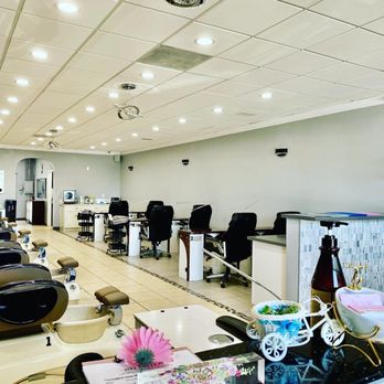 SD Nails - Nail Salons Near Me - San Diego, California