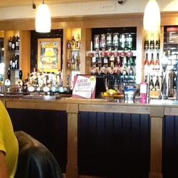 Lawnswood Arms - Tetleys is not so good!