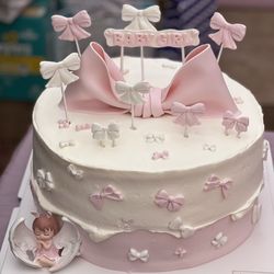 Mad Butter Bakery - Cake