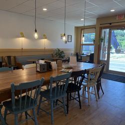 Chloe's Cafe - Inside; seating