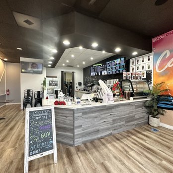 Calitea - Inside - Coffee & Tea Near Me - Huntington Beach, California