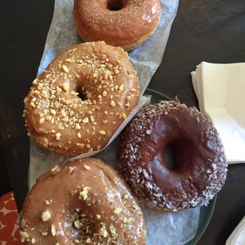 Dun-Well Doughnuts - Donuts Near Me - Brooklyn, New York