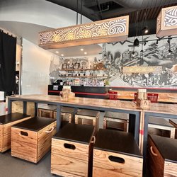 Ramen Tatsu-Ya - Front desk and indoor seating