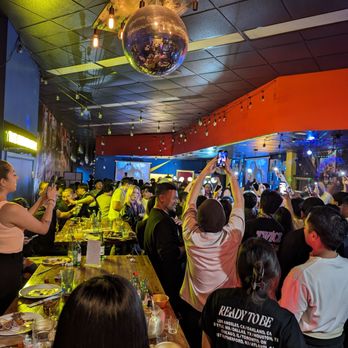 The Korner Store Bites & Vibes - a crowded restaurant - Korean Near Me - San Francisco, California The Korner Store Bites & Vibes - a crowded restaurant - Korean Near Me - San Francisco, California