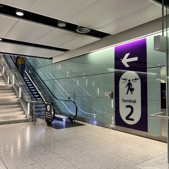 Heathrow Airport - Airports Near Me - Hounslow, XGL