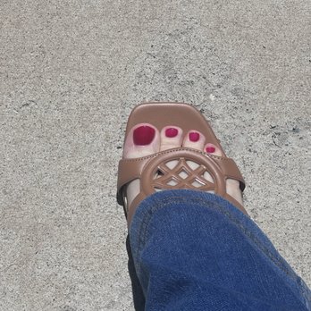 Black's Nails - Summer-ready toes! - Nail Technicians Near Me - Belen, New Mexico