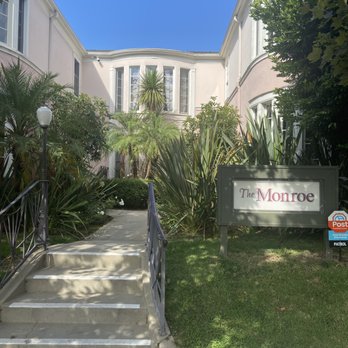 Hollywood Hills Apts - Apartments Near Me - Los Angeles, California Hollywood Hills Apts - Apartments Near Me - Los Angeles, California