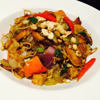 Earls Kitchen + Bar - Kung pao. No flavor - Cocktail Bars Near Me - Denver, Colorado Earls Kitchen + Bar - Kung pao. No flavor - Cocktail Bars Near Me - Denver, Colorado