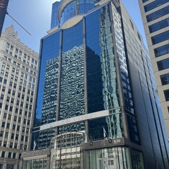 The Magnificent Mile - Buildings - Local Flavor Near Me - Chicago, Illinois