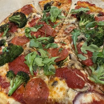 Blaze Pizza - Pizza Near Me - Orlando, Florida