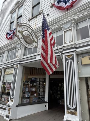 Golden Gait Mercantile by null