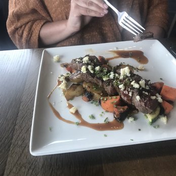 Linear Restaurant - Steak - New American Near Me - Grand Rapids, Michigan