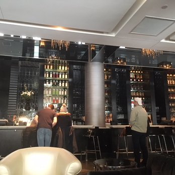 Manny's Steakhouse - small section of the long bar - Steakhouses Near Me - Minneapolis, Minnesota Manny's Steakhouse - small section of the long bar - Steakhouses Near Me - Minneapolis, Minnesota