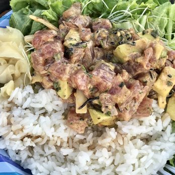 Hanalei Poke - Tiny portion - Food Trucks Near Me - Hanalei, Hawaii