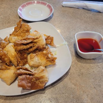 Dragon Village - Crab rangoon with sweet and sour dipping sauce. Large sizes but didn't taste very good. - Chinese Near Me - Oro Valley, Arizona Dragon Village - Crab rangoon with sweet and sour dipping sauce. Large sizes but didn't taste very good. - Chinese Near Me - Oro Valley, Arizona