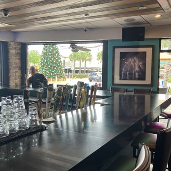 101 Ocean - Bar - New American Near Me - Lauderdale-by-the-Sea, Florida