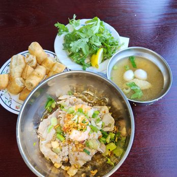 Hu Tieu De Nhat - Vietnamese Near Me - Garden Grove, California