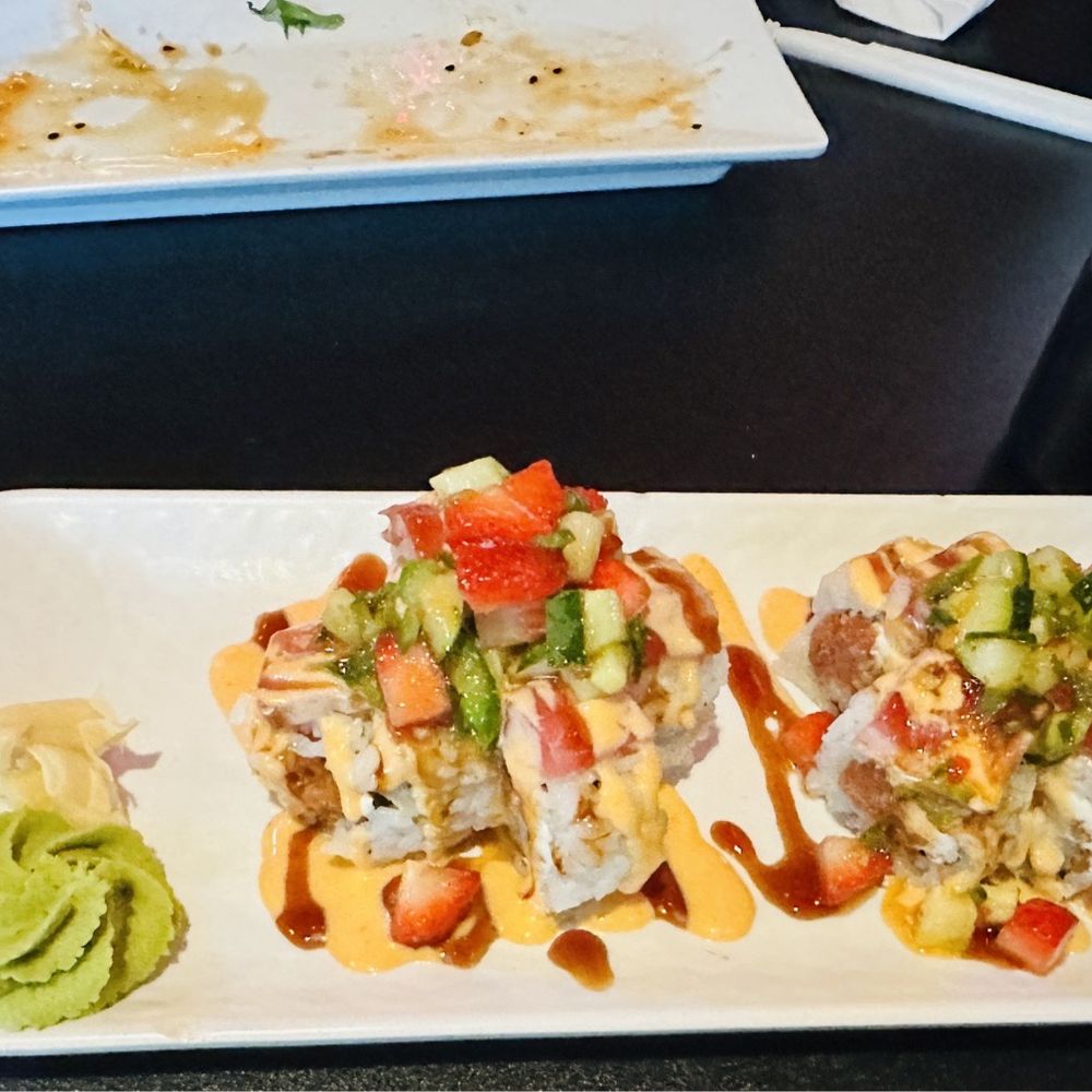 Rock N Roll Sushi - Punk Rock roll - Sushi Bars Near Me - Gadsden, Alabama