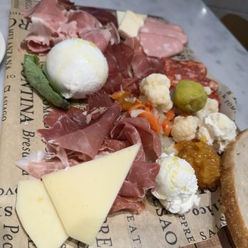 La Salumeria - Grandissimo charcuterie - Italian Near Me - Las Vegas, Nevada La Salumeria - Grandissimo charcuterie - Italian Near Me - Las Vegas, Nevada