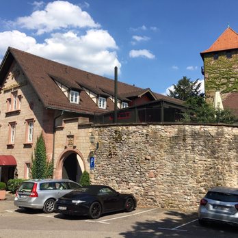 Schloss-Schänke - Hotel entrance. - German Near Me - Gernsbach, BW