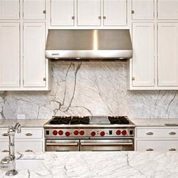 Statuarietto Marble Countertops and Full Risers
