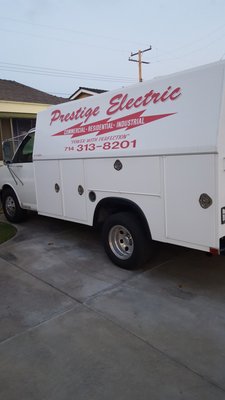 Prestige Electric Logo