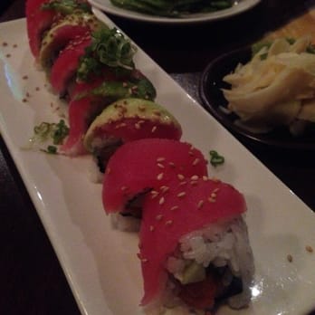 Mama M Sushi - Japanese Near Me - Pasadena, California