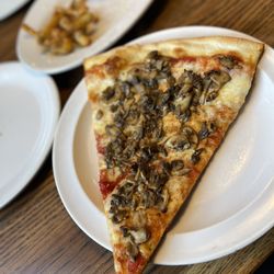 Primanti Bros. Restaurant and Bar - Pizza By The Slice with mushrooms