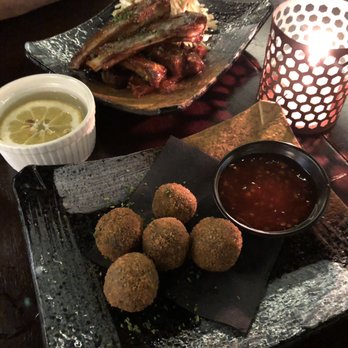 The Jefferson - BBQ Pork ribs ($18) and Mushroom &Earl Grey Tea Arancuni ($10) - Bars Near Me - Auckland, AUK The Jefferson - BBQ Pork ribs ($18) and Mushroom &Earl Grey Tea Arancuni ($10) - Bars Near Me - Auckland, AUK